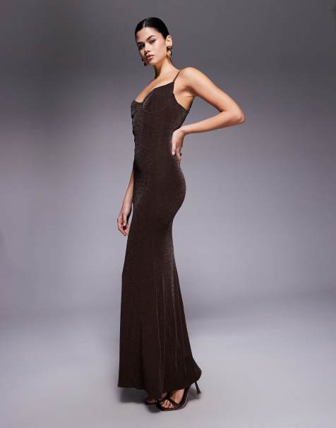 Wanderdoll – Leah – Maxi-Trägerkleid in glitzerndem Schokobraun mit geformten Cups - view 1