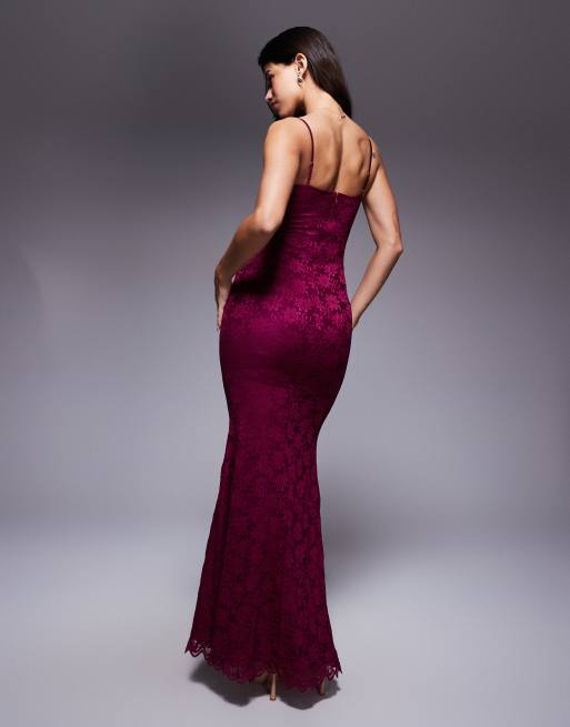 Wanderdoll - Leah - Robe longue et structurée en dentelle avec bretelles fines et ourlet plongeant - Prune, 2 de 4