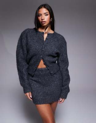 Wanderdoll - Misty - Glitzernde Strickjacke in Anthrazit mit Wollanteil und durchgehender Knopfleiste, Kombiteil-Grau