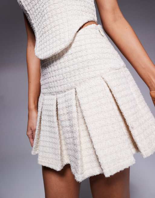 Wanderdoll - Noel - Mini-jupe d'ensemble plissée en bouclé - Crème, 2 de 5
