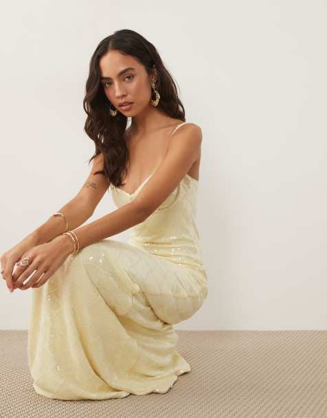 Wanderdoll – Rheah – Maxi-Trägerkleid in Zitronengelb mit Pailletten und Körbchendetail - view 1