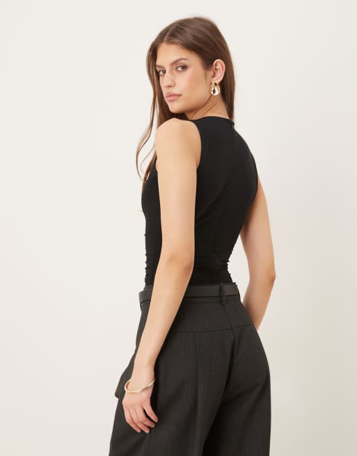 Wanderdoll Tate sculpting second skin plunge neck ruched detail sleeveless bodysuit in black, 2 of 4