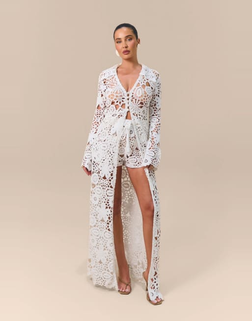 Wanderdoll x Emma Milton Kaiya premium lace crochet knit collared longline cardigan co-ord in white, 4 of 4