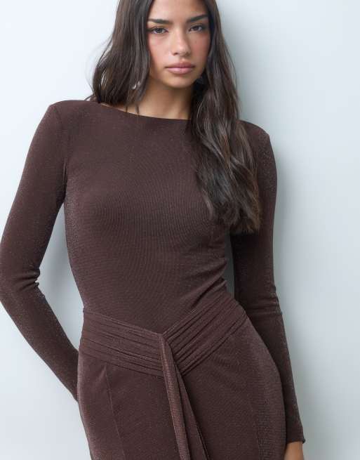 Wanderoll Nora sculpted slash neck shoulder pad detail bodysuit and drape detail maxi skirt co-ord in chocolate glitter, 3 of 3