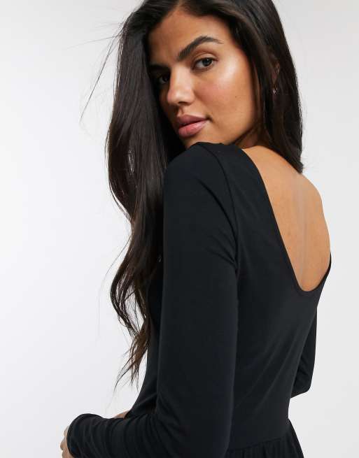 Warehouse – Abgestuftes Kleid in Schwarz mit U-Ausschnitt am Rücken, 3 von 4