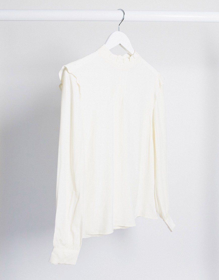Warehouse blouse with frills in ivory-White