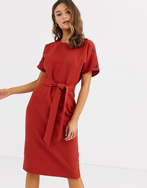 Warehouse crinkle dress with belt in rust