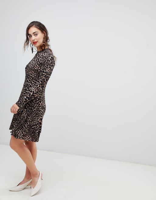 Warehouse midi clearance leopard print dress