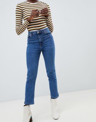 relaxed cropped mom jeans