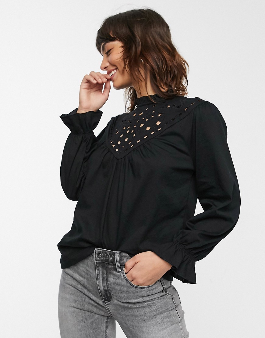 Warehouse lazercut front blouse in black
