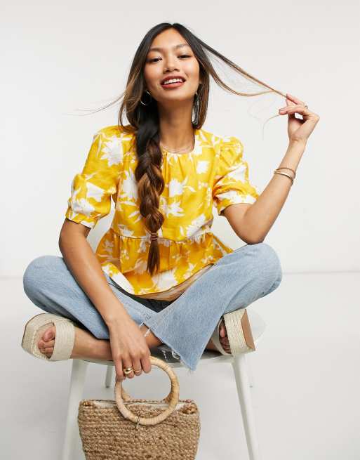 Yellow floral best sale top outfit