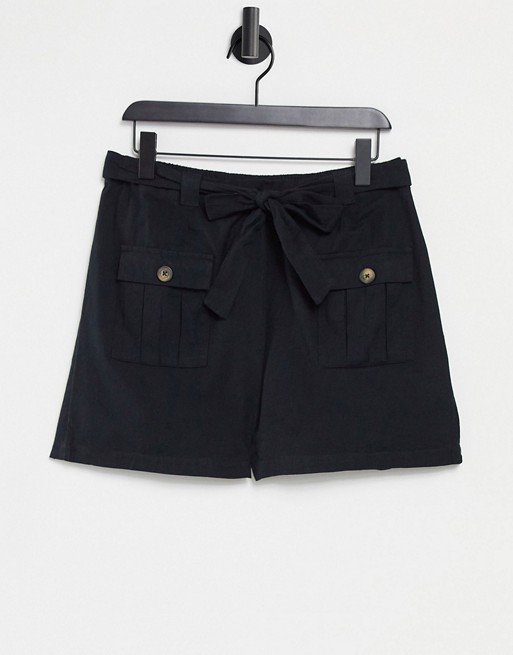 Warehouse utility tie front short in black