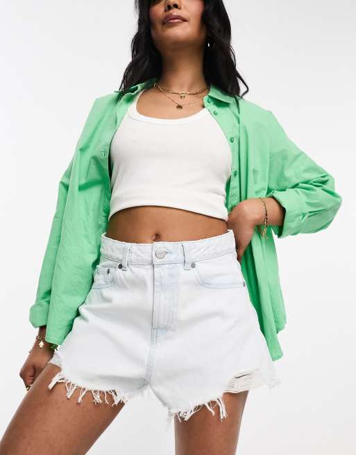 Waven – Ari – Jeansshorts in hellblauer Vintage-Waschung mit Zierrissen