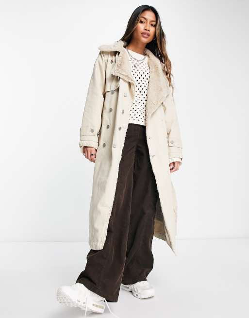 Beige fur clearance collar coat