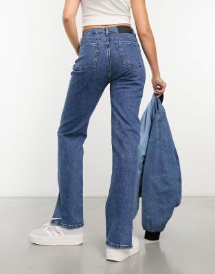 Waven low waist wide leg jeans in washed indigo