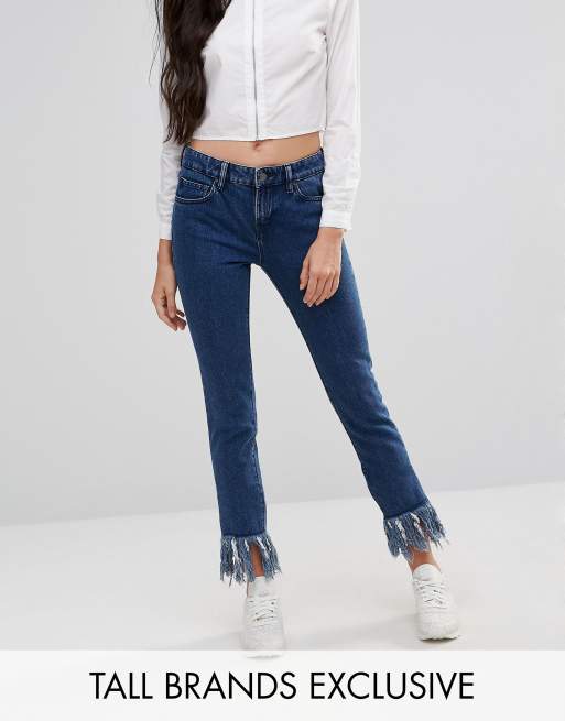 Waven Tall - Jeans dritti con vistose frange sul fondo