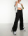 Thumbnail 1 van 5