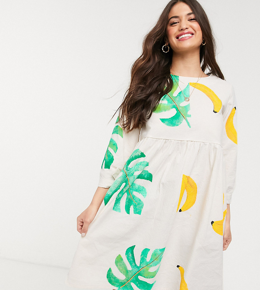 We Are Hairy People - Aangerimpelde oversized jurk met handgeschilderde palmbladen en bananen-Geel