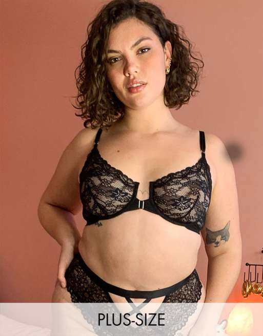 We Are We Wear Curve - String met hoge taille en inkepingen in zwart