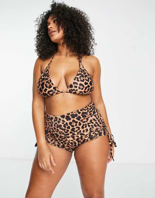 We Are We Wear Plus Olivia leopard shorts in animal print