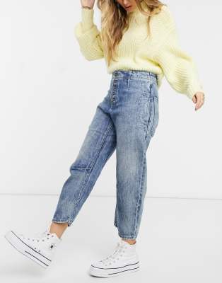 relaxed fit stretch jeans