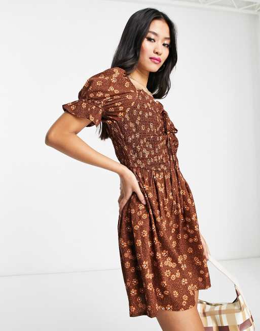 Wed - Mini jurk in melkmeisjes-stijl met vintage bloemenprint in bruin