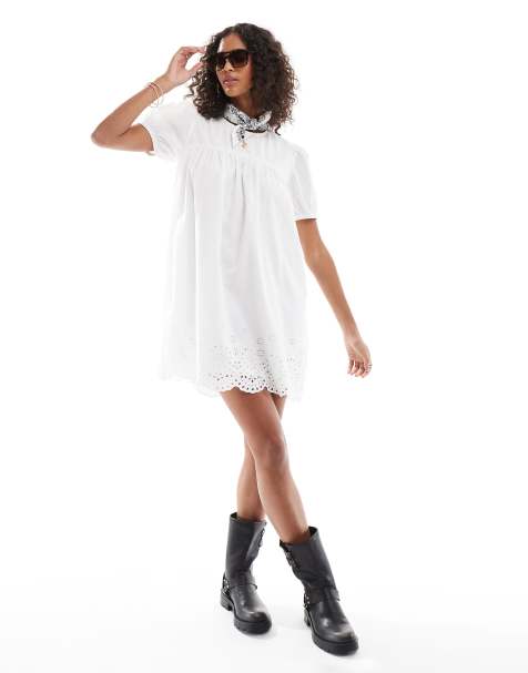 Wednesday's Girl - Aangerimpelde mini-jurk met broderie in wit - view 1
