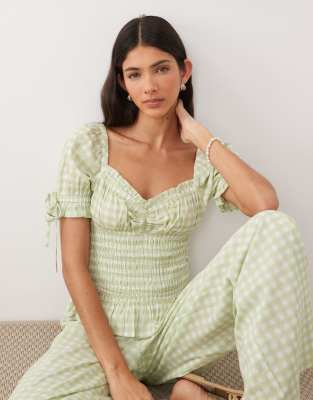 Wednesday's Girl balloon sleeve shirred sweetheart neckline top in green gingham