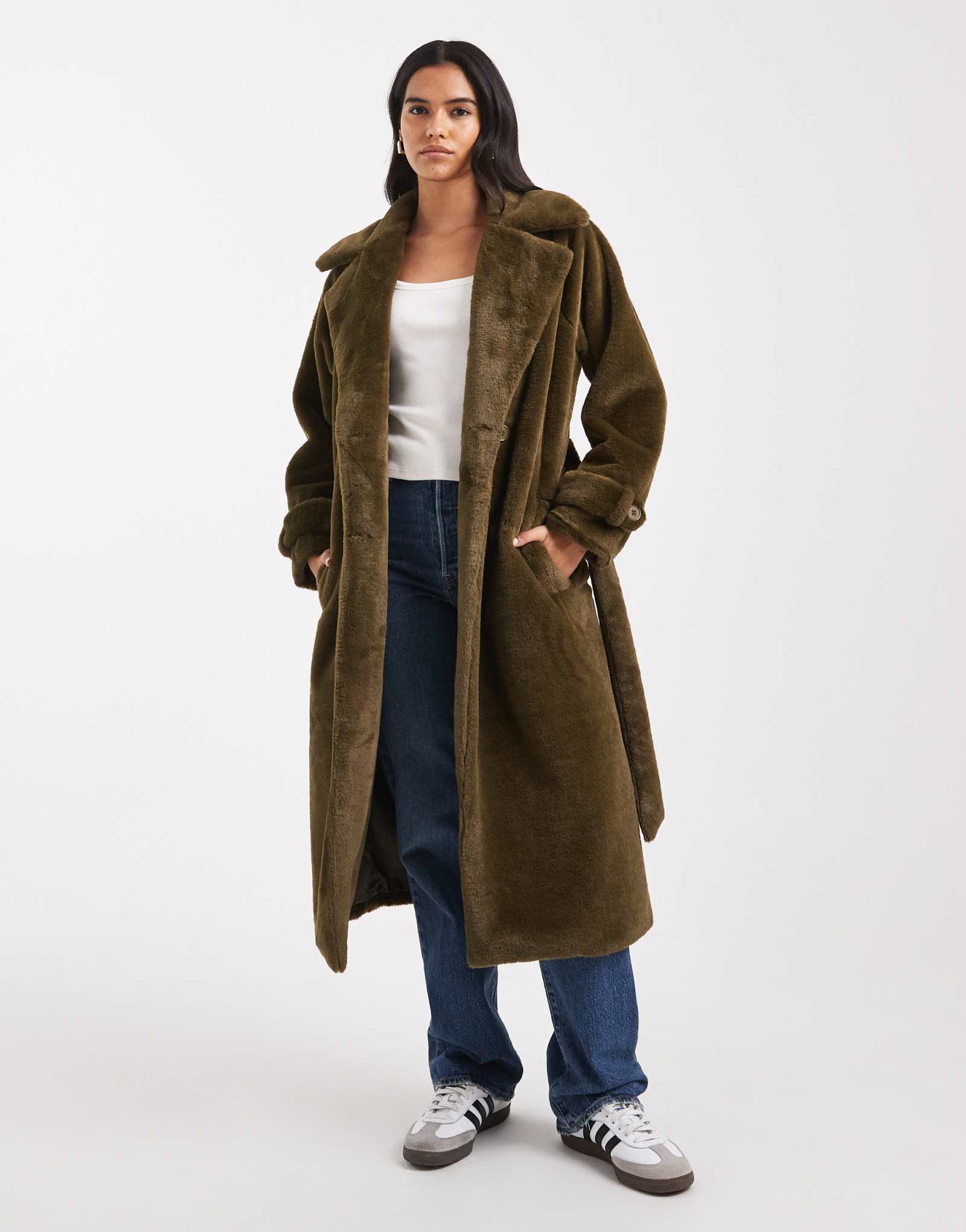 Женское пальто мидакси из искусственной овечьей шерсти с поясом от Wednesday's Girl темно-оливкового цвета