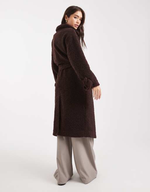 Wednesday's Girl belted fluffy borg midaxi coat in brown, 3 of 4
