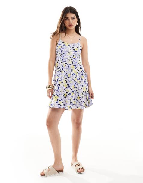 Wednesday's Girl - Bloom - Aangerimpelde jurk met bloemenprint en stroken in blauw - view 1