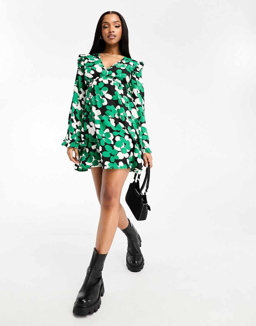 Wednesday’s Girl bloom floral ruffle sleeve smock dress in green