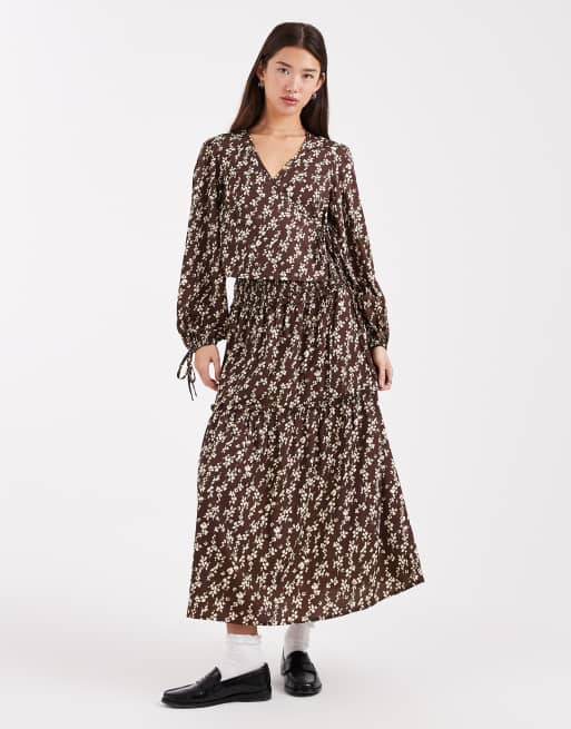 Wednesday's Girl - Blouse cache-cœur volantée à fleurs - Marron , 2 de 4