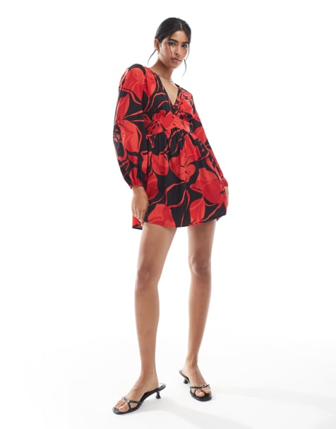 Wednesday's Girl bold bloom v-neck mini dress in red and black - view 1