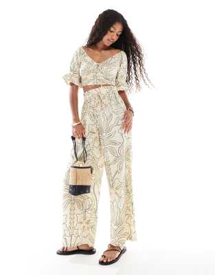 Wednesday's Girl Wednesday's Girl bold floral wide leg trousers-Yellow