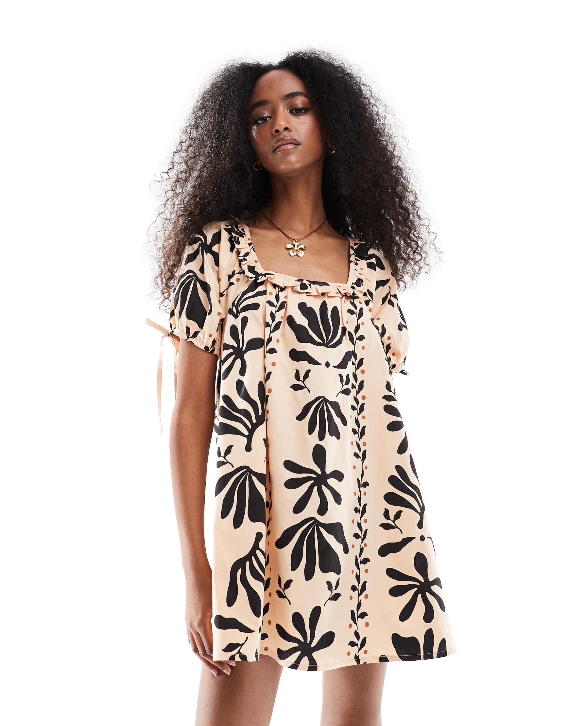 wednesday's girl bold print smock mini dress in sand
