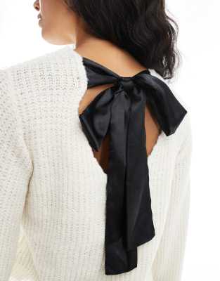 Wednesday's Girl Bow Detail Oversized Sweater In Neutral