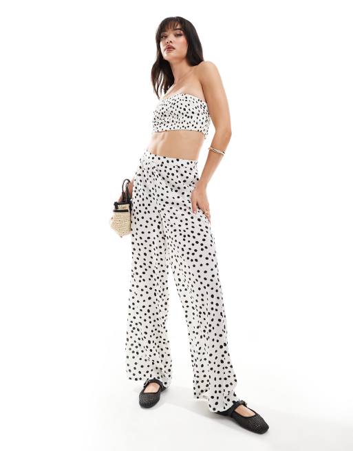 Wednesday's Girl - Broek met wijde pijpen en stippen in wit
