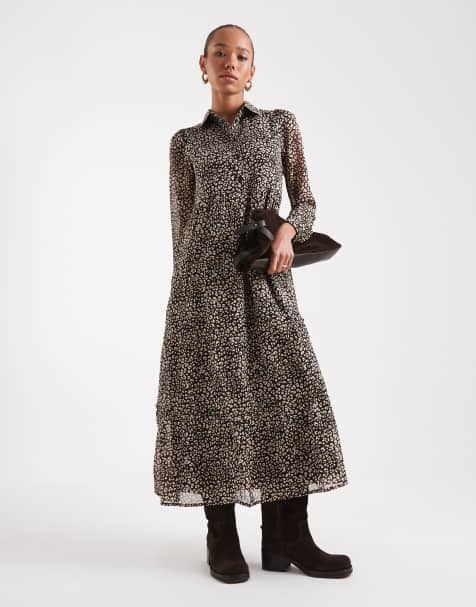 Wednesday's Girl - Brun lagdelt midaxikjole med udtværet leopardprint - view 1