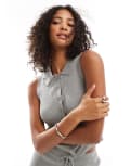 [Wednesday's Girl] Wednesday's Girl button fine rib sleeveless cardigan in light grey (part of a set) L Light grey