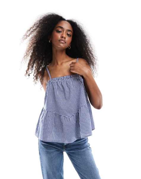 Wednesday's Girl - Cami top met bardotdetail in marineblauwe gingham ruit - view 1