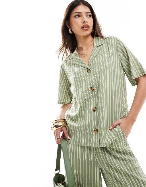 Wednesday's Girl - Camicia in lino verde salvia a righe in coordinato