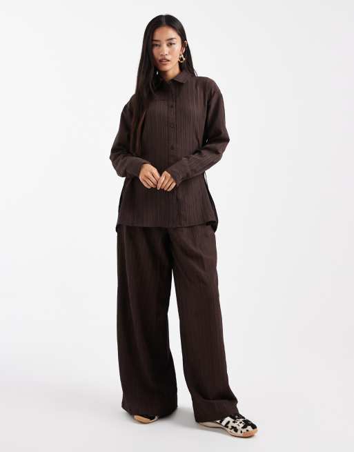 Wednesday's Girl - Camicia oversize marrone a righe con laccetti, 3 di 4