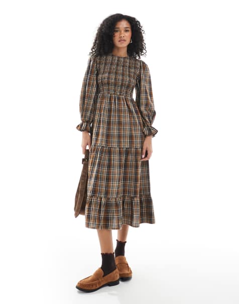 Wednesday's Girl check print shirred detail midaxi smock dress in beige - view 1