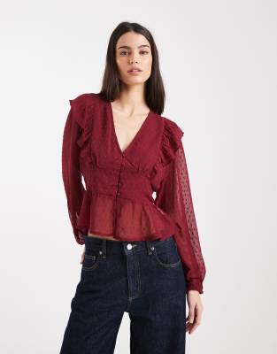 Wednesday's Girl Wednesdays Girl Chiffon Dobby Long Sleeve Top In Burgundy