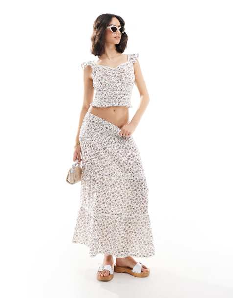 Wednesday's Girl chintzy floral tiered midaxi skirt in white