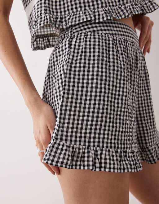 Wednesday's Girl co-ord ruffle edged shorts in black gingham, 3 of 5