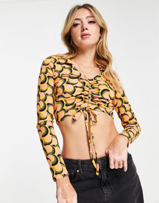 Wednesday's Girl collar detail long sleeve crop top with ruched front in 70s print - ASOS Price Checker