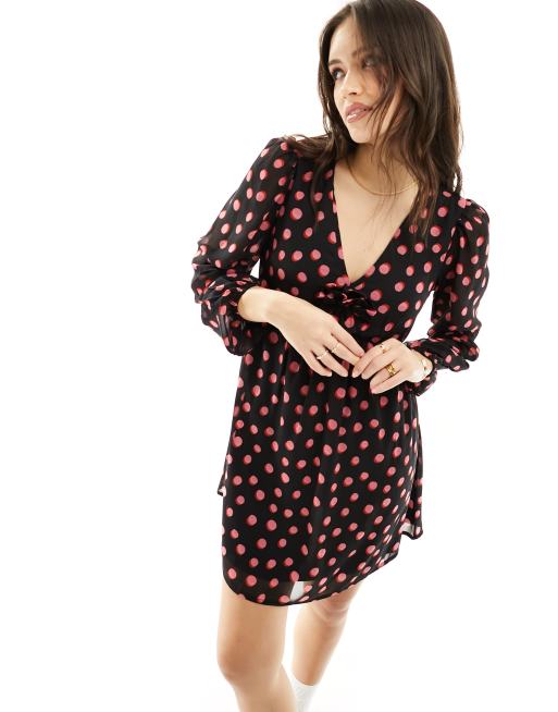 Black dress with pink polka dots hotsell