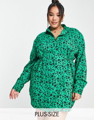 Wednesday's Girl Curve ditsy floral belted mini shirt dress in emerald green